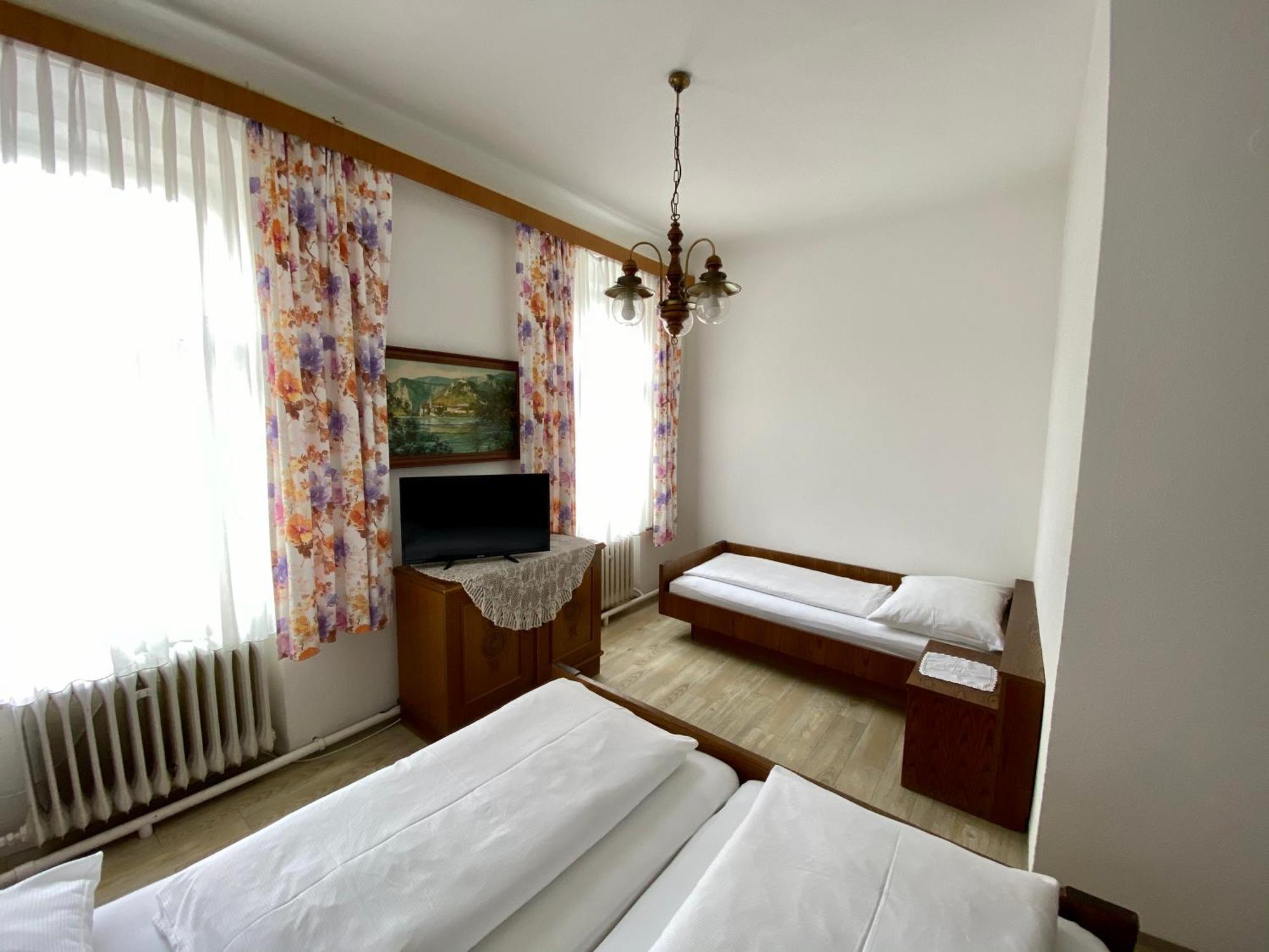 Pension Poechhacker Gresten Room photo