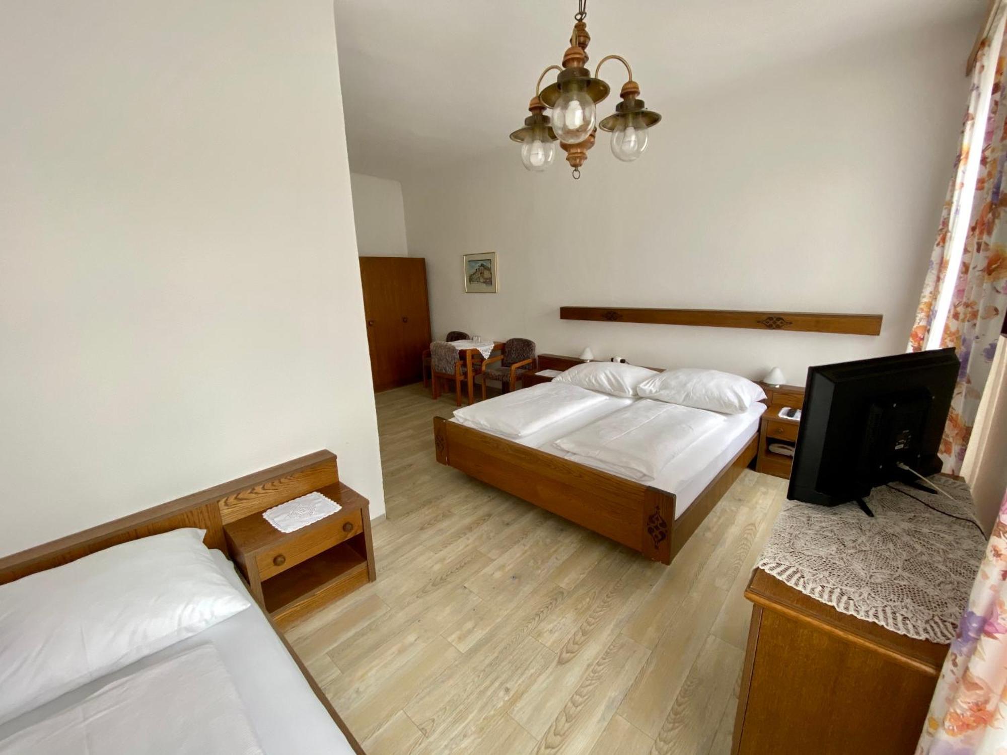 Pension Poechhacker Gresten Room photo